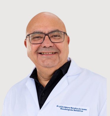 Flávio R. Belisário dos Santos